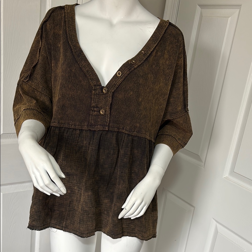 POL Brown Boxy Peplum Blouse